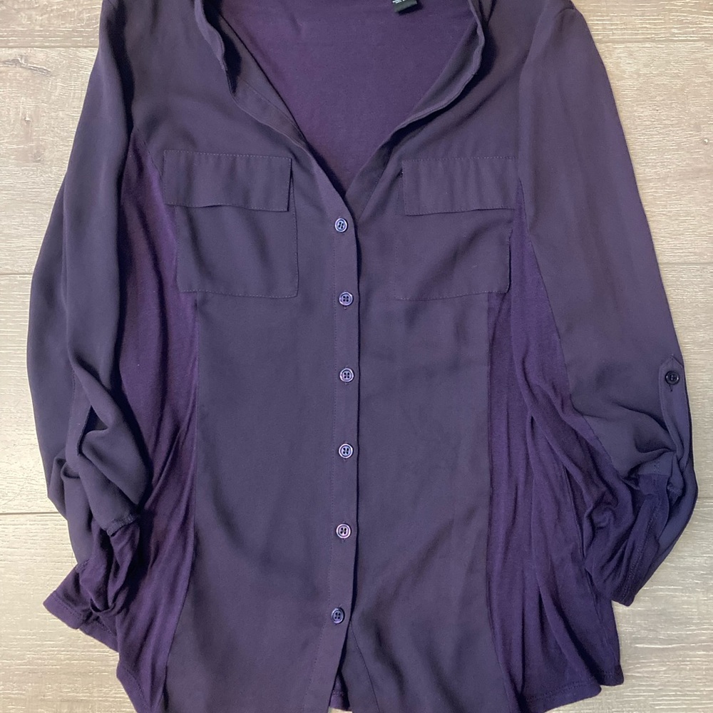 Button down shirts - Picture 2 of 2